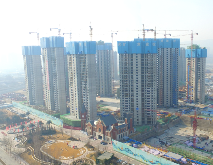 甘肅建投地產(chǎn)·百酈灣項(xiàng)目一期 一、三標(biāo)段15層以下主體順利通過驗(yàn)收