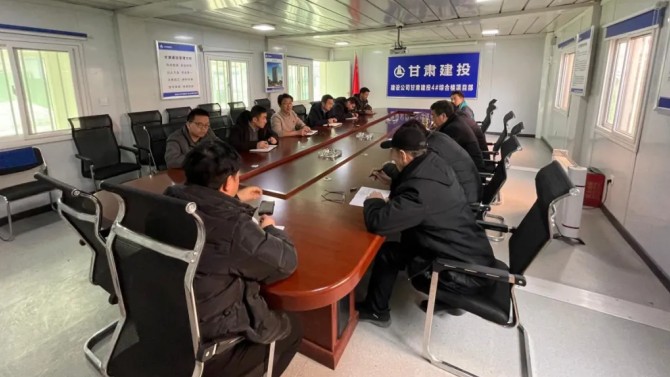 人勤春早復(fù)工忙，奮力沖刺開門紅