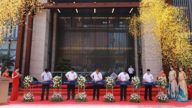 綻放津門—百酈榮錦苑營銷中心盛大開放！